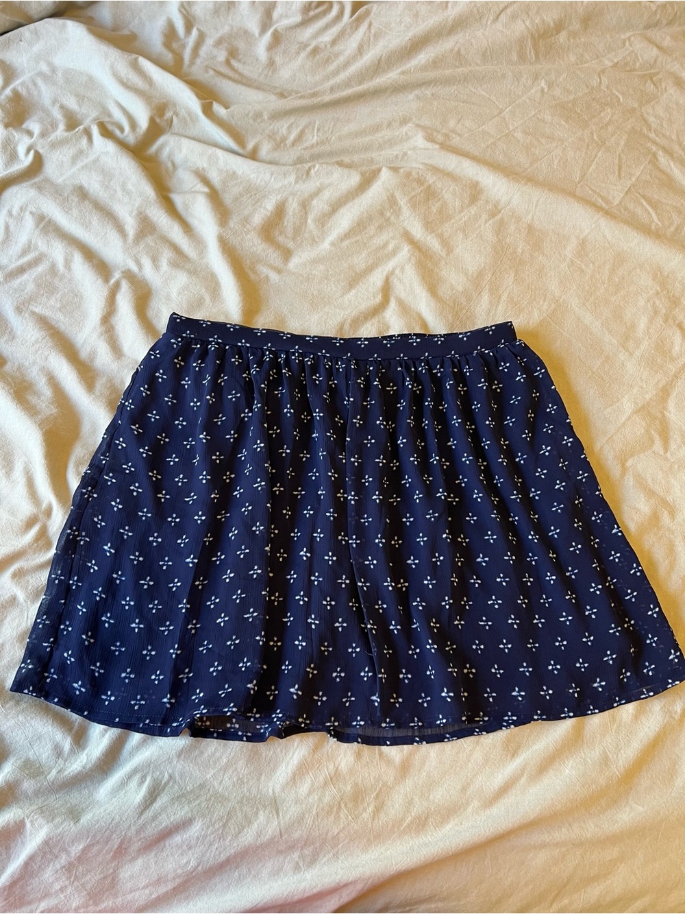 Old Navy Navy Floral Skater Skirt